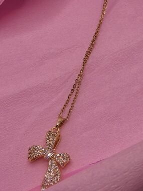 Elegant Gold Tone Stainless Steel Bow Pendant Necklace - Women Jewelry